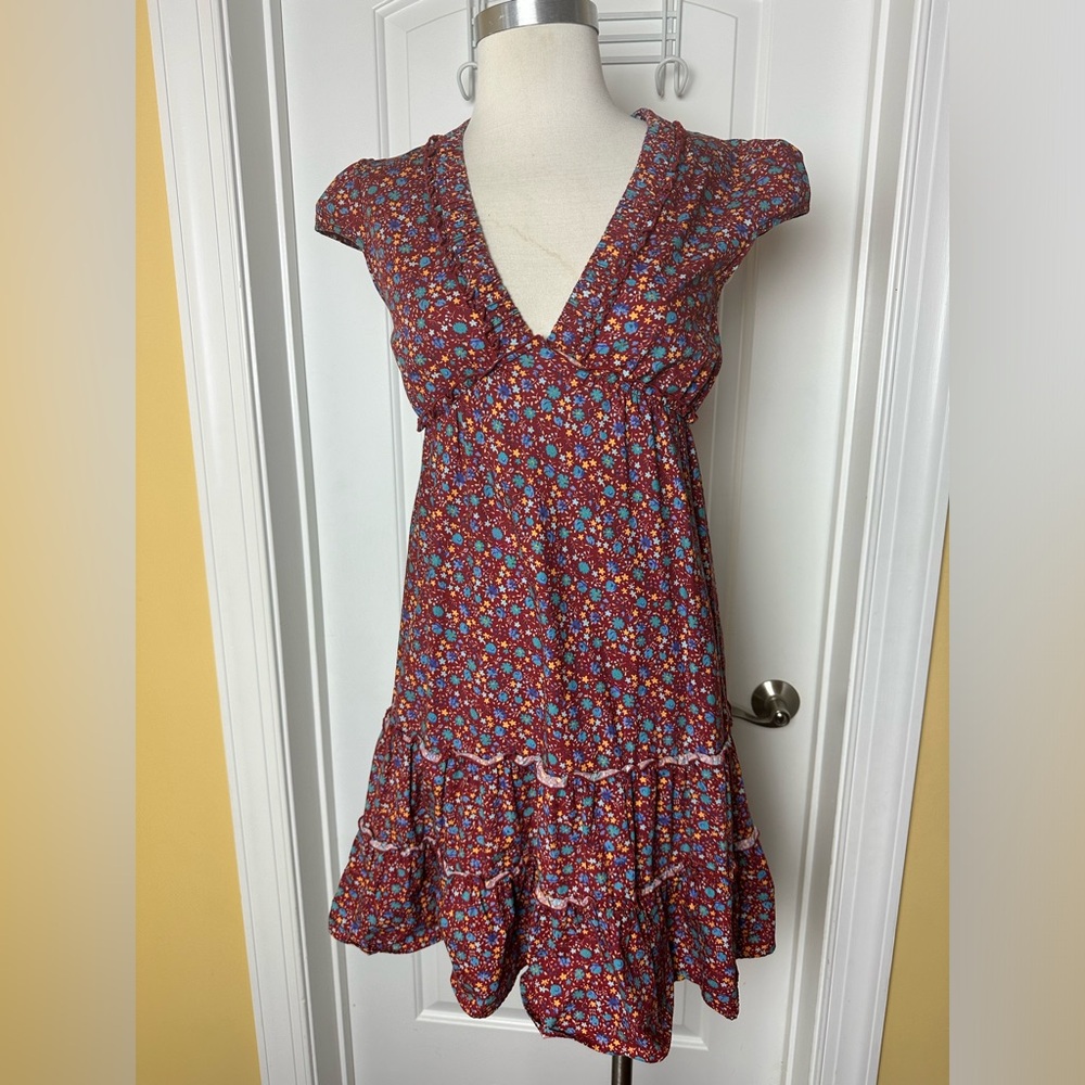 At last medium floral deep V Tiered ruffle dress